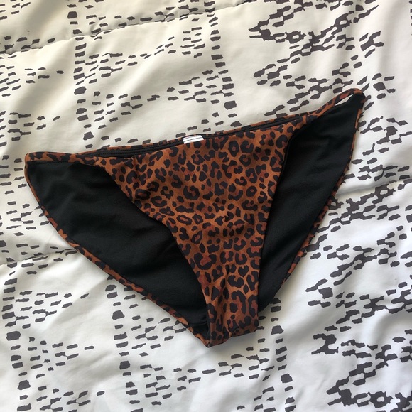 Other - cheetah print bikini swim bottoms